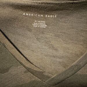 American Eagle Outfitters Men's V-Neck Sweater - Forest Green